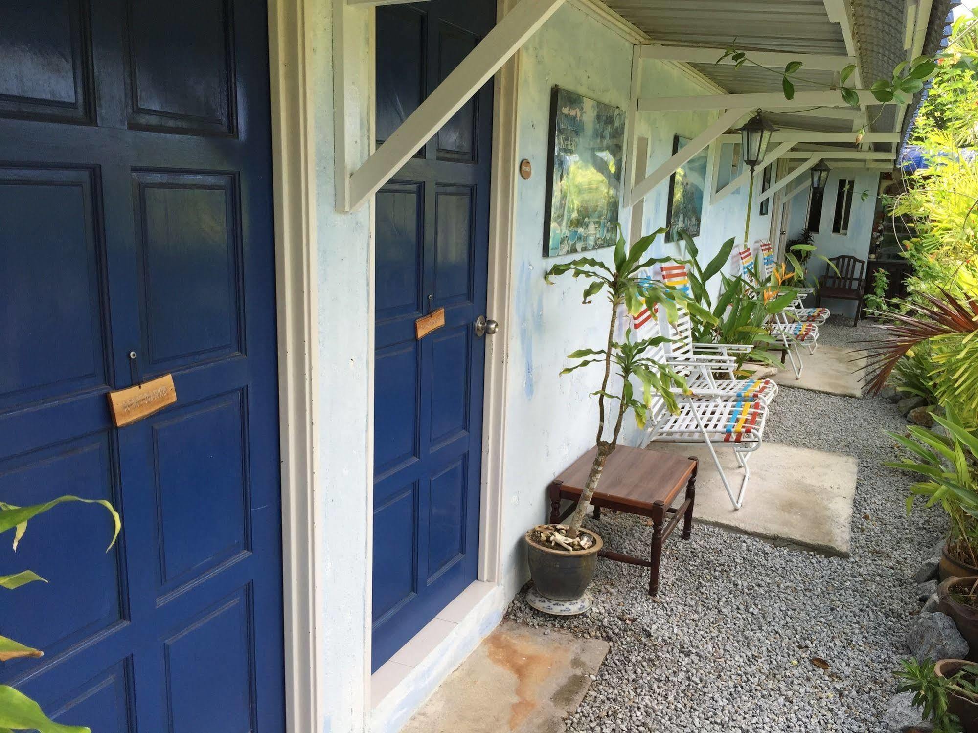 The Box Chalet Langkawi Exterior foto